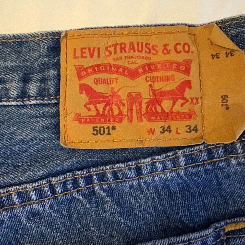 Levi's 501‎ Men's Straight Blue Jeans